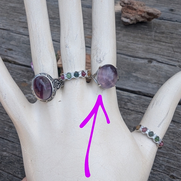 Gorgeous Rainbow Fluorite Gemstone Ring. Adjustable Ring Size 8-10 - Picture 8 of 8